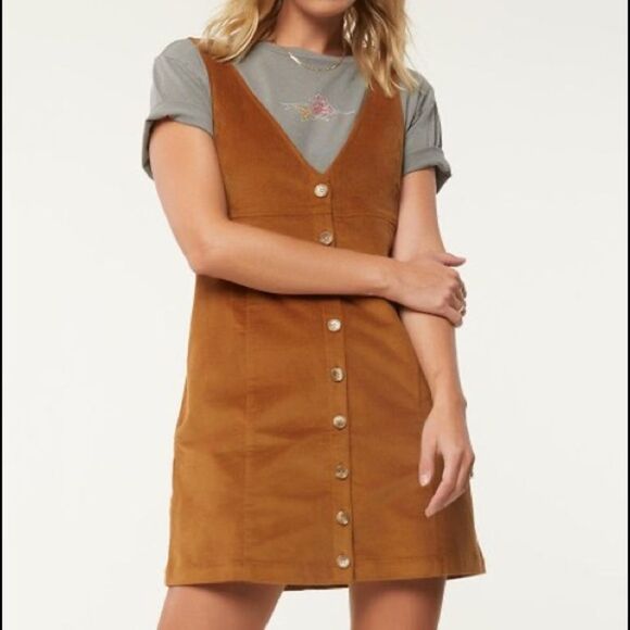 O’Neil Corduroy Jumper - Picture 1 of 10